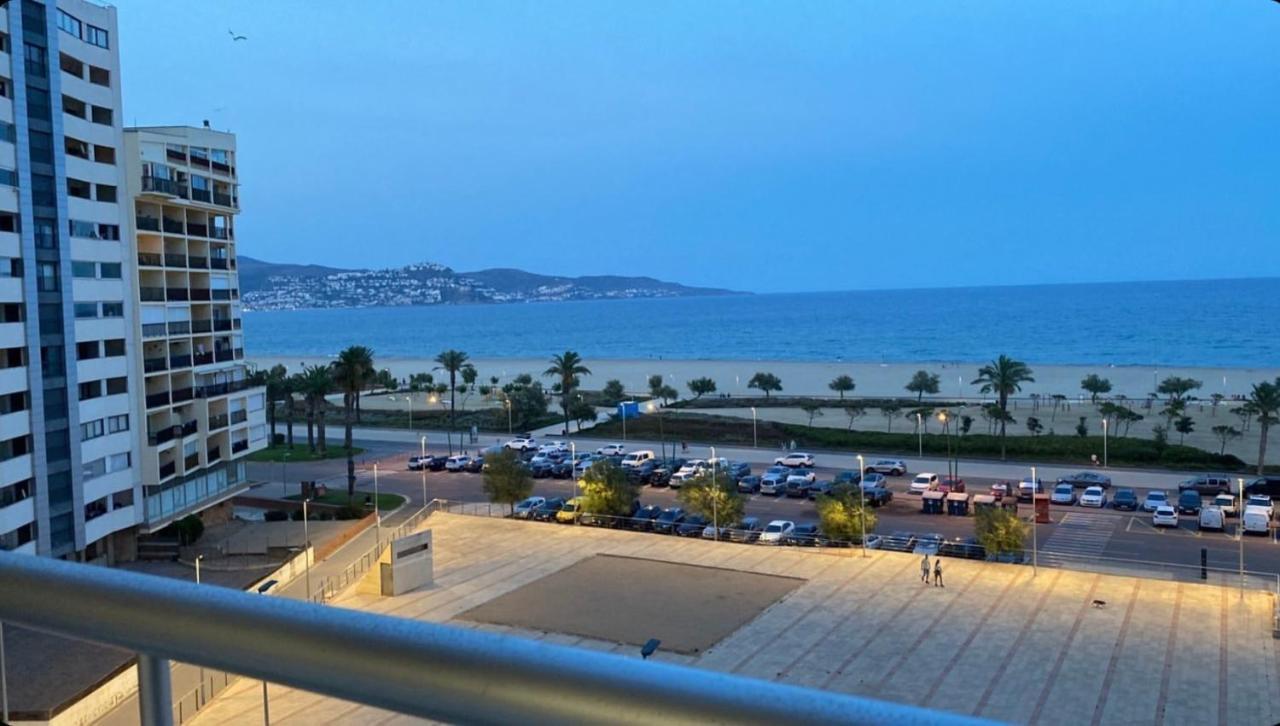Apartamento Con Vistas Al Mar - Wifi - Aire Acondicionado إمبوريابرافا المظهر الخارجي الصورة