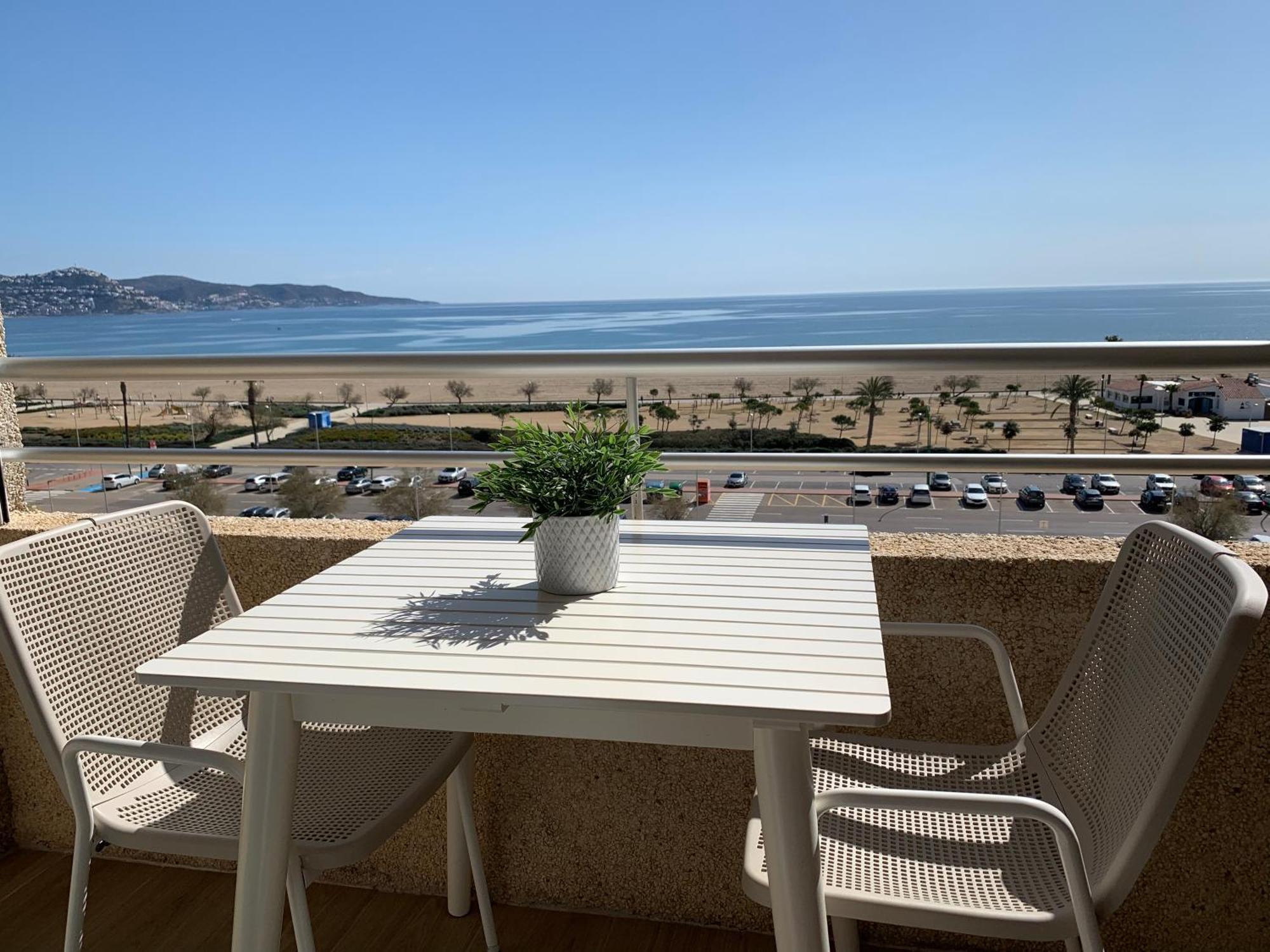 Apartamento Con Vistas Al Mar - Wifi - Aire Acondicionado إمبوريابرافا المظهر الخارجي الصورة